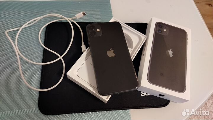 iPhone 11, 64 ГБ