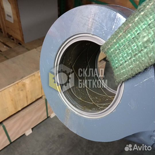 Гидроцилиндр рукояти Volvo EC480E