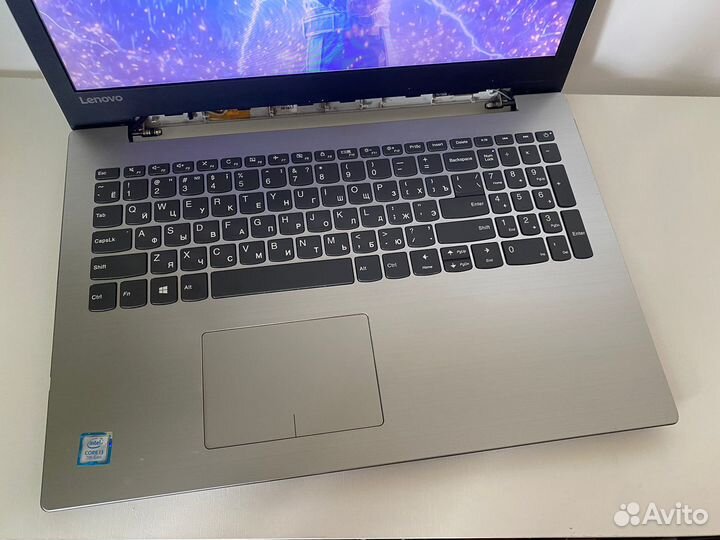 Lenovo i3-7100u/940MX/12GB/1TB