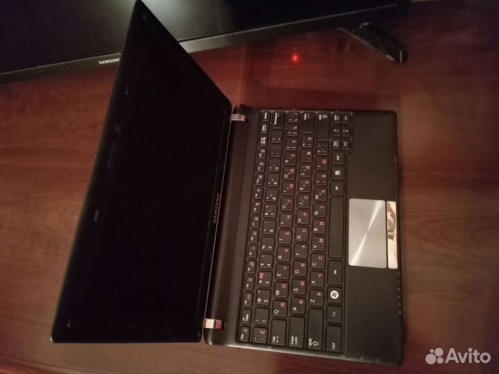 Ноутбук Samsung n 250plus
