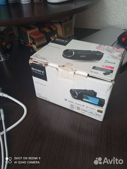 Sony handycam HDR - CX220E