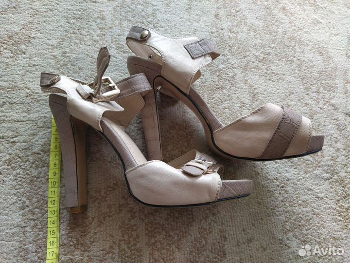 Босоножки женские 39 размер