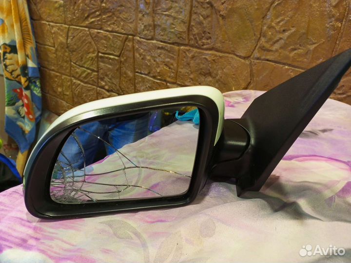 Боковое зеркало kia rio 4