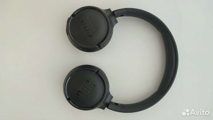 Беспроводные наушники jbl tune 560bt