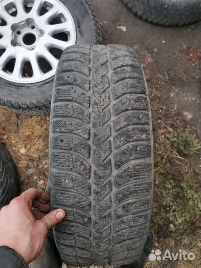 Колеса на литых дисках R15