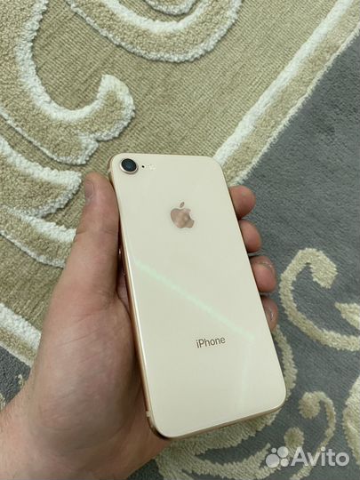 iPhone 8, 64 ГБ