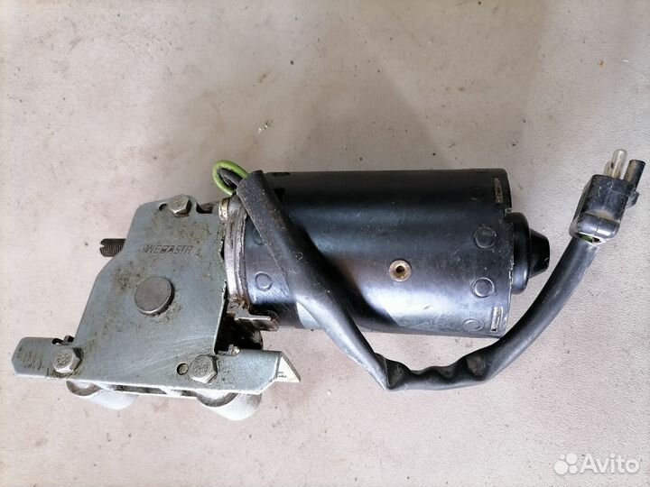 Моторчик люка Mercedes 190 W201 1982-1993