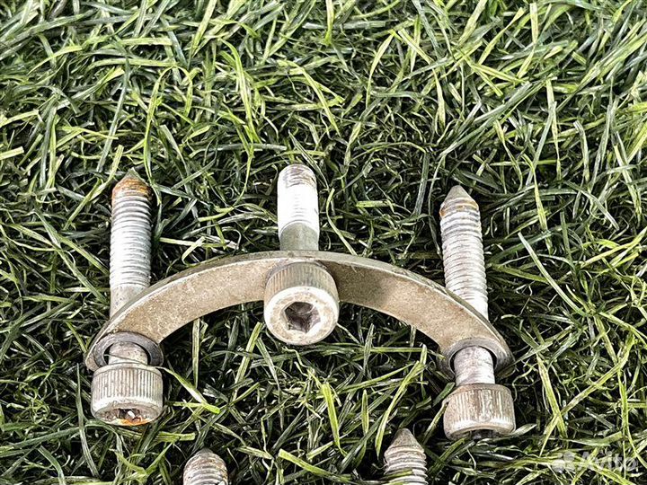 Болт карданного вала Toyota Mark Ii GX105 1GFE