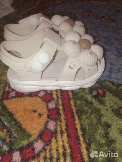 Ботинки для девочки