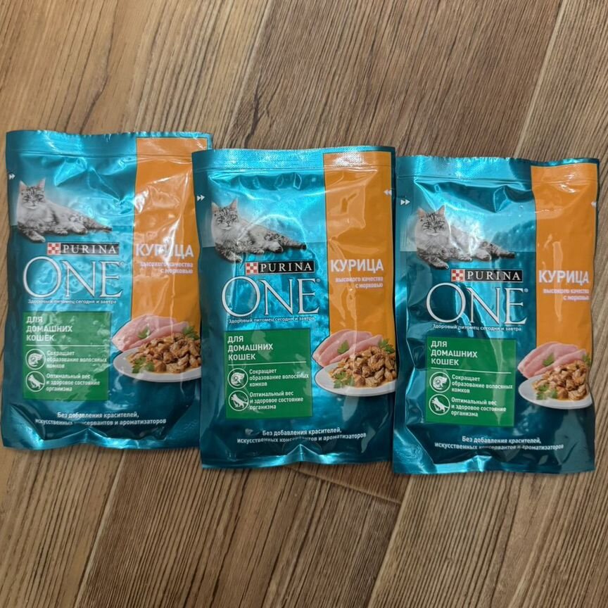 Корм влажный Purina ONE с курицей