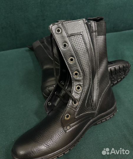 Ботинки с высоким берцем, 40 размер