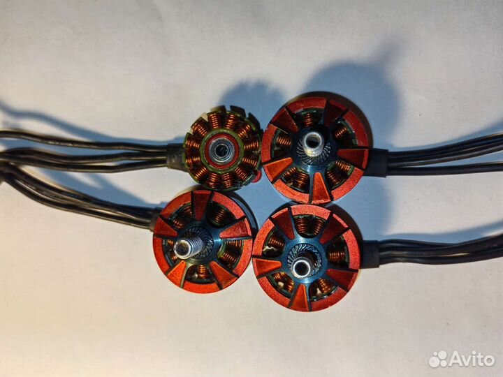 Моторы Iflight tachyon 2306 kv2650