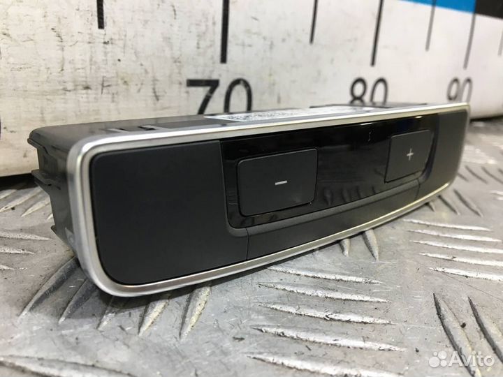 Б/У Блок управления климатической установко#001