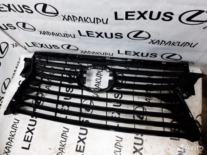 Решёткана бампер Lexus RX 200