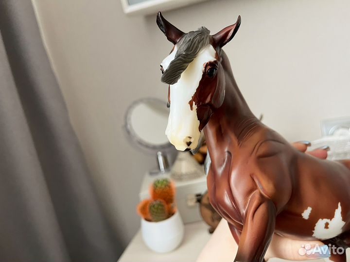 Лошади breyer авито доставка