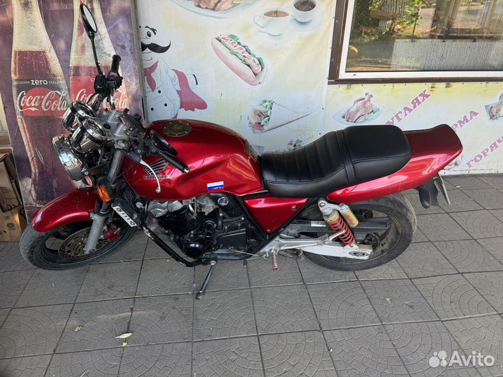 Honda cb 400