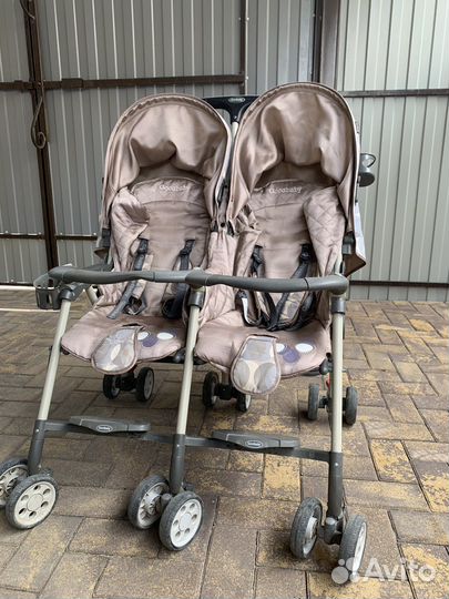 Коляска для двойни
