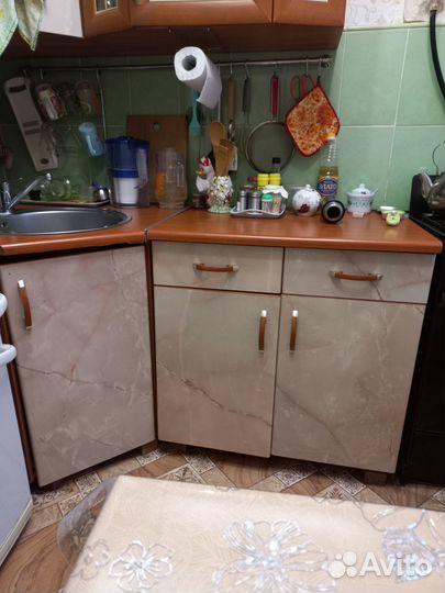 Кухонный гарнитур угловой бу для маленькой кухни