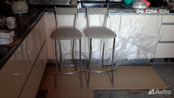 Барные стулья 2 шт