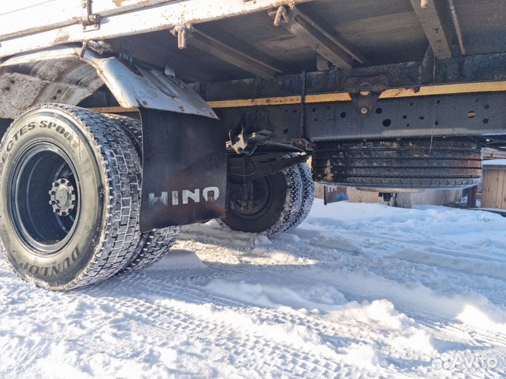 Hino 500 (Ranger) с КМУ, 1977