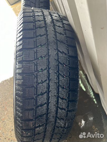 Комплект зимних колес 185/65 R15