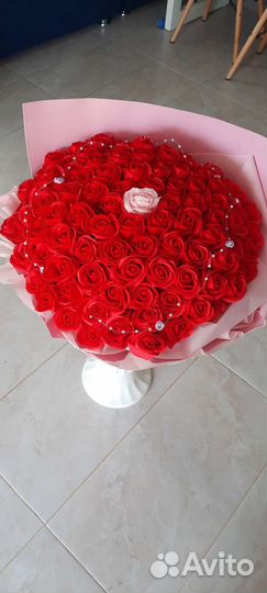 Букеты из 101 розы