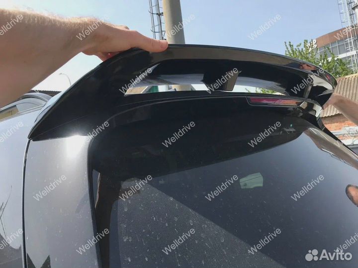 Спойлер верхний BMW X7 G07 черный глянец