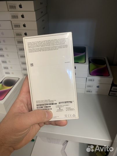 iPhone 12, 64 ГБ