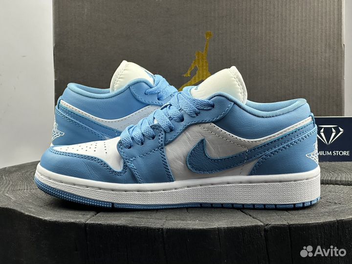 Кроссовки Nike Air Jordan 1 Low UNC