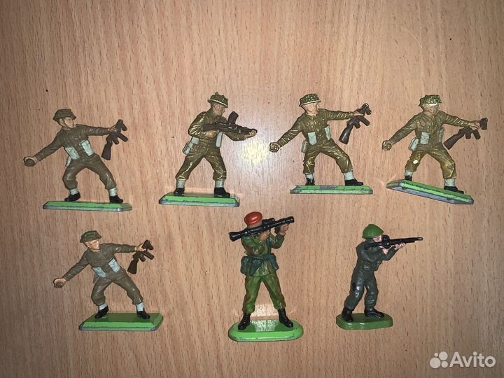 Солдатики Britains wwii американцы и британцы