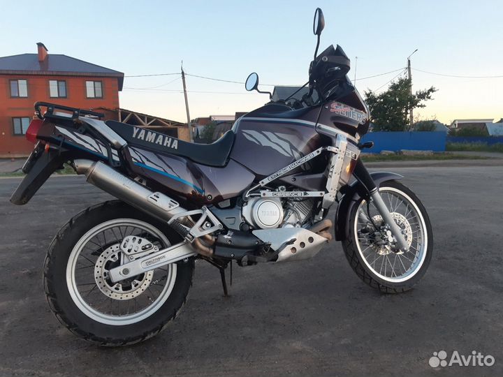 Yamaha XTZ 750 Super Tenere