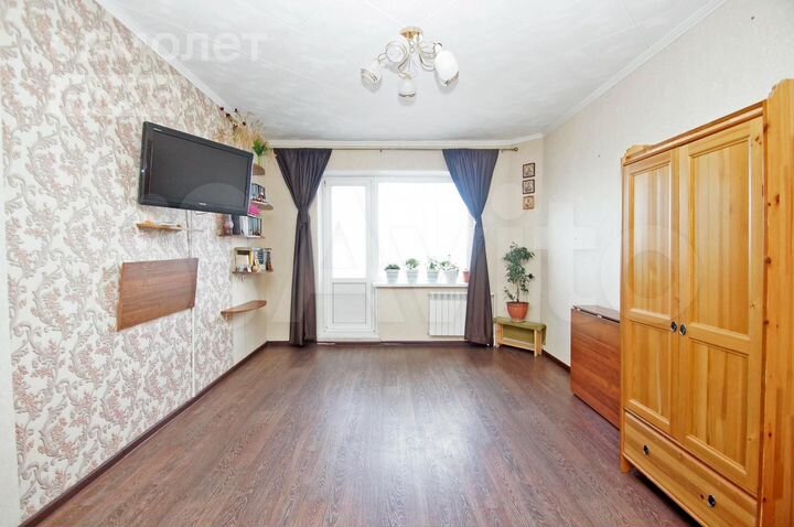 2-к. квартира, 53 м², 9/9 эт.