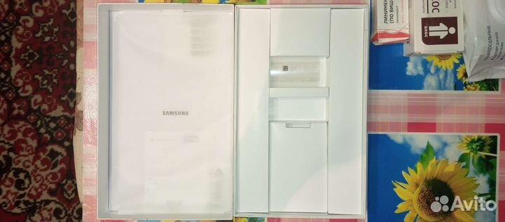 Коробка samsung galaxy Tab A 10.1