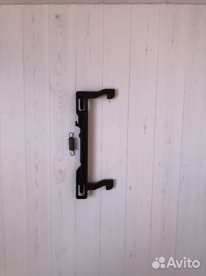 Крючок для двери микроволновки Samsung DE64-00210A