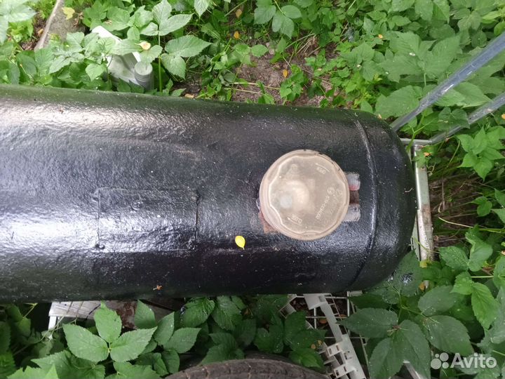 Продам газовый балон на газель