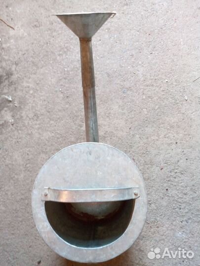 Лейка садовая металлическая