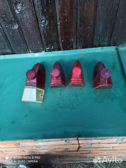 Стекло на заднее фонари Волги газ 21