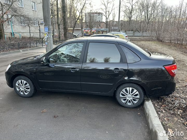 LADA Granta 1.6 МТ, 2018, 105 100 км