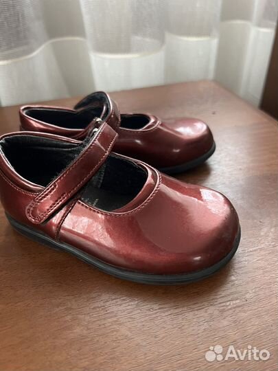 Туфли для девочки Clarks