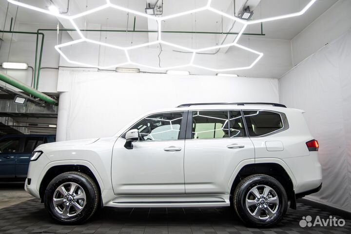 Toyota Land Cruiser 3.5 AT, 2024, 20 км