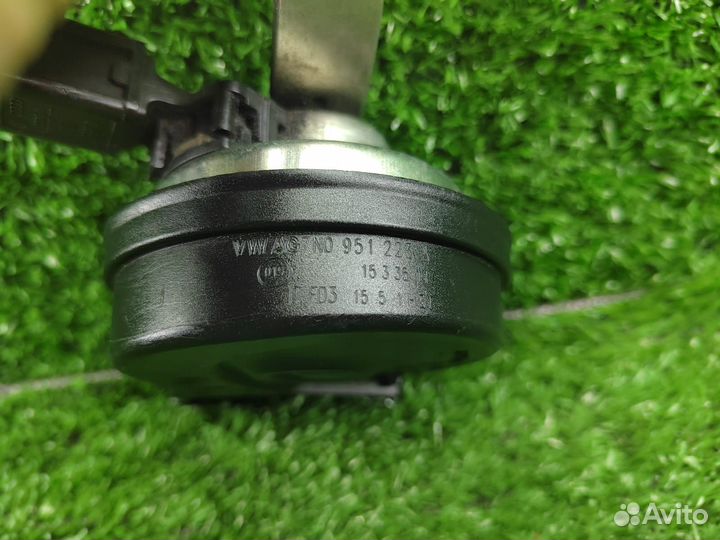 Сигнал звуковой 7N0951223A Volkswagen Passat CC