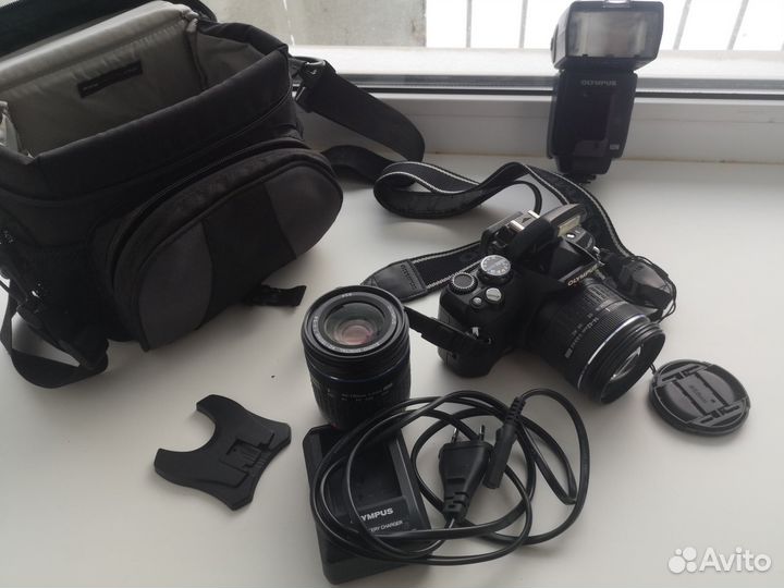 Зеркальный фотоаппарат Olimpus e 400