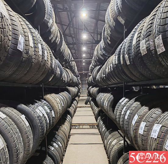 Kumho Ecsta HS51 215/60 R17 92M