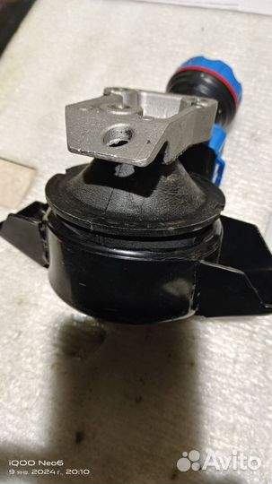 Подушка двигателя задняя правая Chery Bonus a13