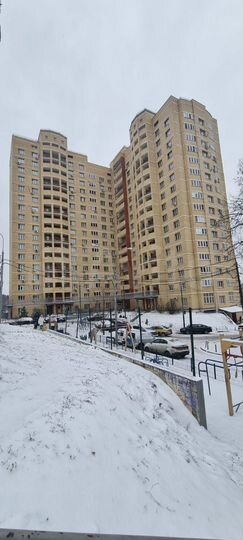 1-к. квартира, 42 м², 4/17 эт.