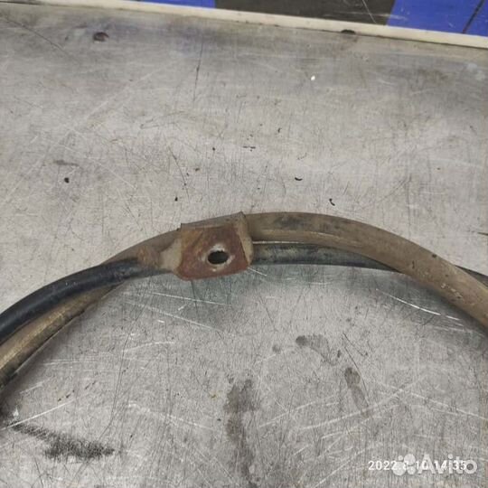 Трос ручника левый Toyota Corolla 151 1ZR 2011