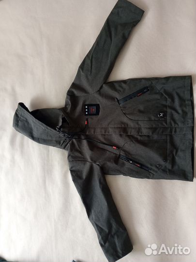 Куртка весенняя на мальчика 140