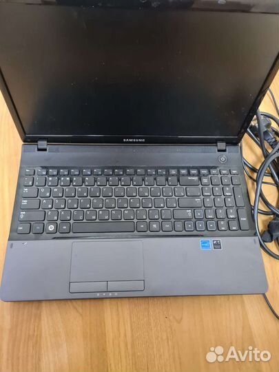 Samsung 300e5a