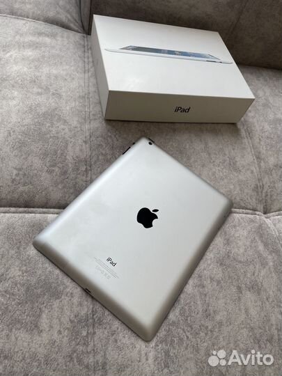 Планшет Apple iPad 4 32Гб (A1458)