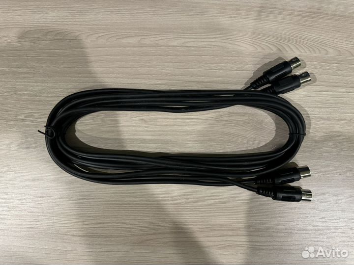 Аудио звуковой кабель провод микрофонный